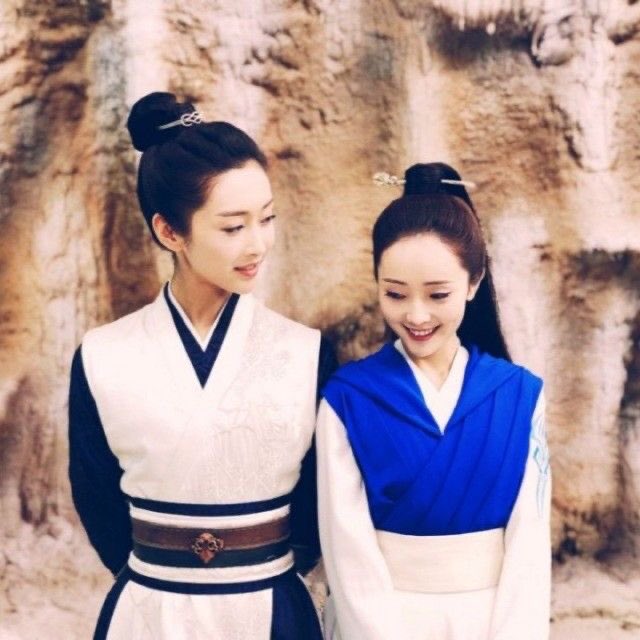 CHINESE_gallery's tweet photo. 선로언니의 사랑을 응원합니다 https://t.co/56Y5MnUpM8