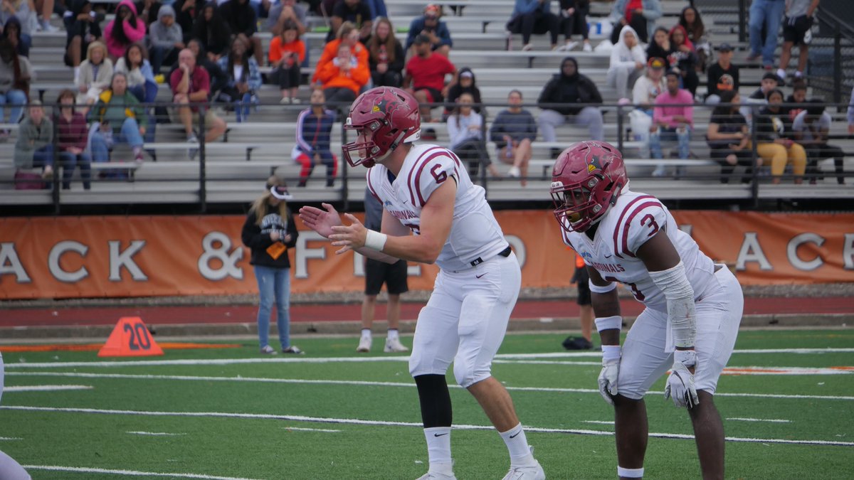 "Success isn't always about greatness. It's about consistency. Consistent hard work leads to success. Greatness will come." 
-D. Johnson-

Finishing the week off strong! #finishfriday