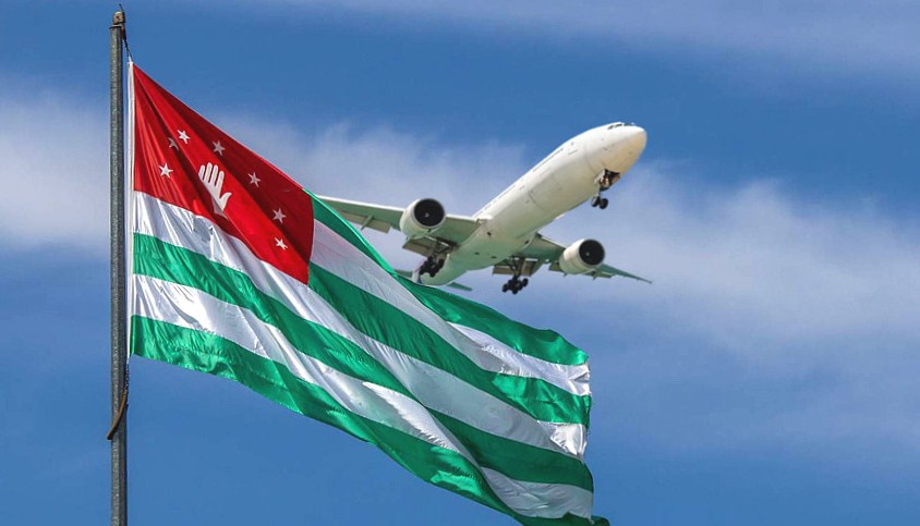 аэропорт седьмое небо абхазия. абхазия самолет. гагра самолет. аэропорт. аэропорт гагра абхазия.