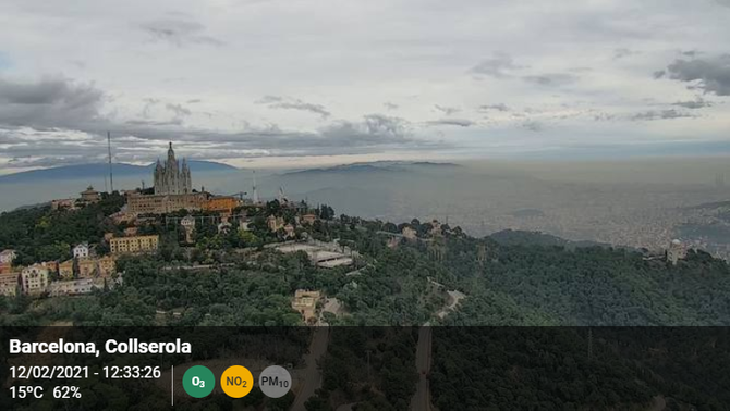 📹 Així es veia aquest matí la capa de contaminació sobre el Barcelonès des de l'Observatori Fabra bit.ly/375nxco #ElTempsTV3 <a href="/alfons_pc/">Alfons Puertas</a>
