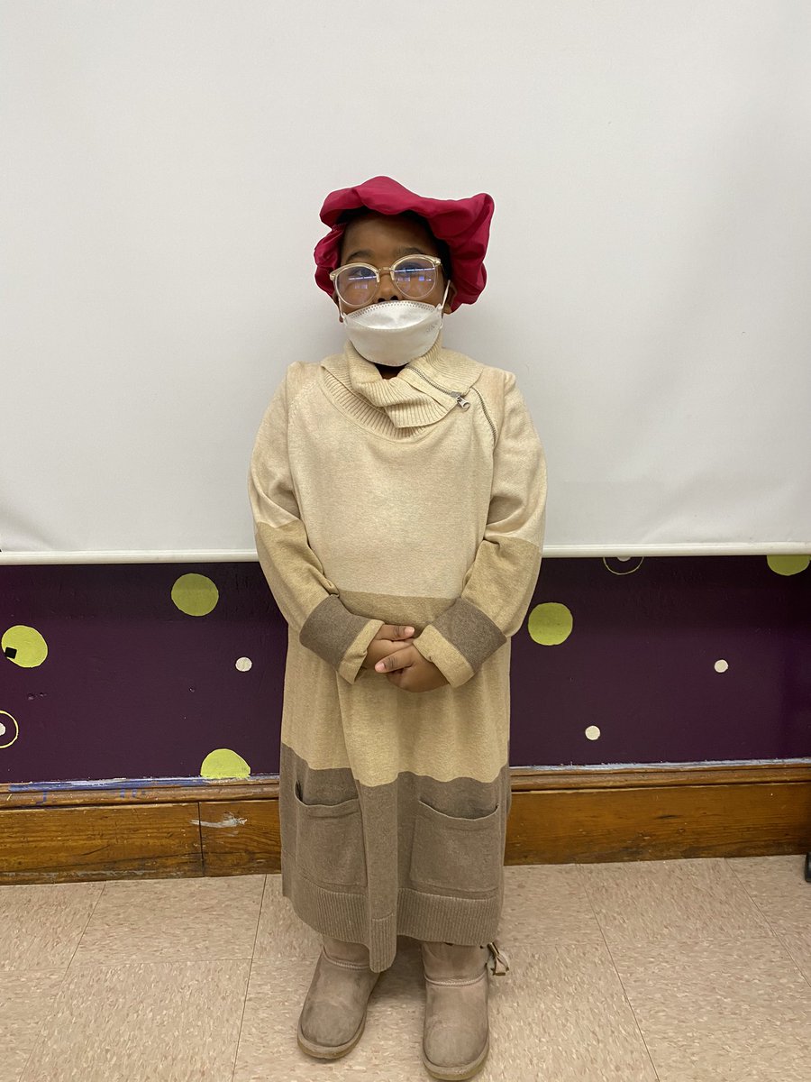 Aolani Evelyn tweet media