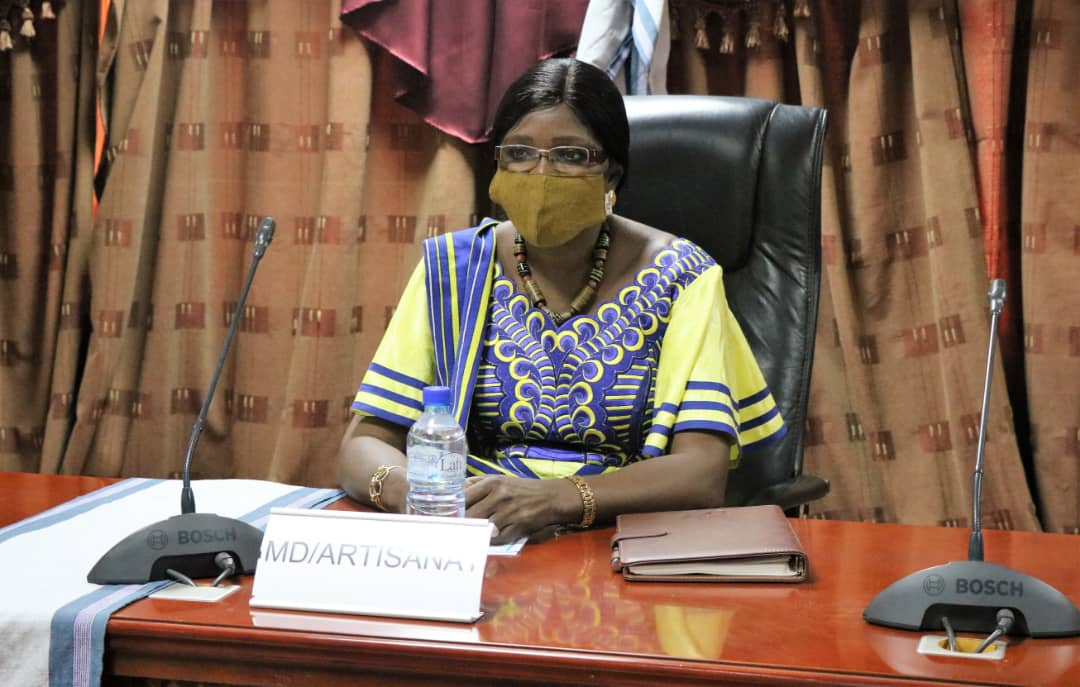 Lancement de la commercialisation des pagnes Faso Dan Fani labélisés ce 12 février 2021 à Ouagadougou
Cet évènement a servi de cadre à la remise des agréments d’utilisation du label Faso Dan Fani aux groupements et associations de tisseuses bénéficiaires.