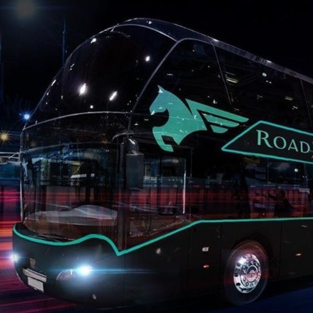 itsroadjet's tweet photo. Vermisst ihr unsere Busse? Wir auch! Deshalb schauen wir gerne auf die vergangenen Monate zurück. Die Vorfreude auf den erneuten Start unserer Fahrten steigt! 💙 #roadjet #tb #fernbusreisen #mobility https://t.co/1GA3QGSpOh