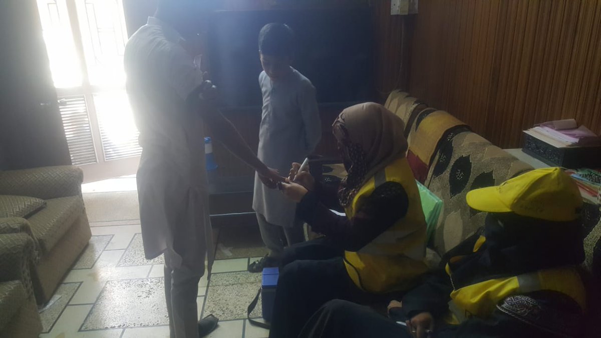 RwpVForce's tweet photo. @UNICEFPakRep @UNICEF @WHO @gavi @GovtofPunjabPK @nhsrcofficial @UNICEFROSA @WHOPakistan This was Rawalpindi V-Force earlier today

@DCRawalpindi @MahmoodAbdullah
@AsadIkramKhan1 @ammadrasul
@ramizshah91 @DhcsoLhr

#MissionTyphoid #VaccinesWork #ForEveryChild #VForceUpdate https://t.co/GysgDTSANI
