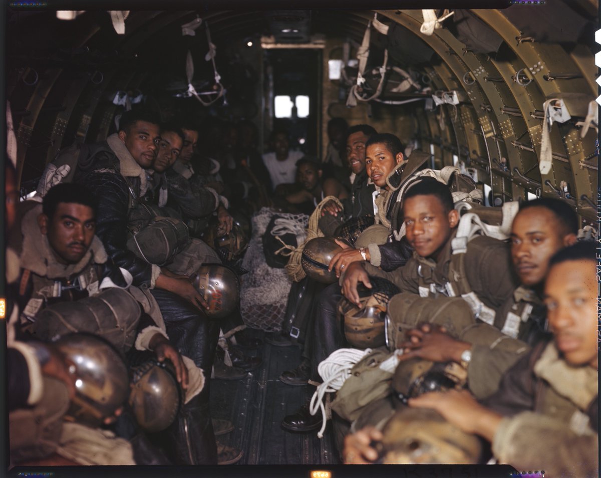 forestservice's tweet photo. DYK about Operation Fire Fly? Parachutists of the 555th Parachute Infantry Battalion are pictured below en route to a fire in Oregon led by Lt. Clifford Allen. Men of this unit successfully made over 8,000 jumps in 1945. #BlackHistoryMonth https://t.co/1UEBuNV8ED