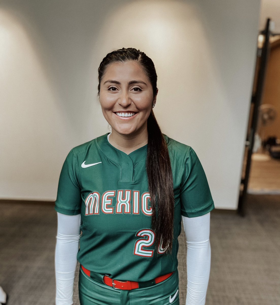 Por la cultura baby 🤞🏽🇲🇽 #VivaMexico <a href="/TeamMexicoSB/">Mexico Softball WNT</a>