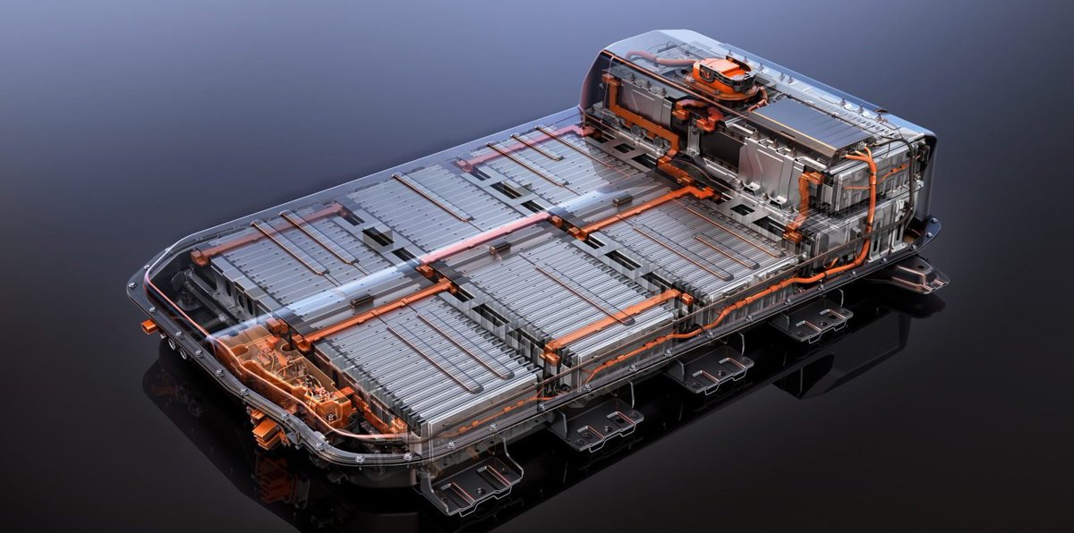 Consumers tend to worry that an EV with a range of 80 to 250 miles on a single charge would be inconvenient for long trips due to the time it takes to recharge the battery. Commercial batteries need to ensure there is quick recharge and less time between charges