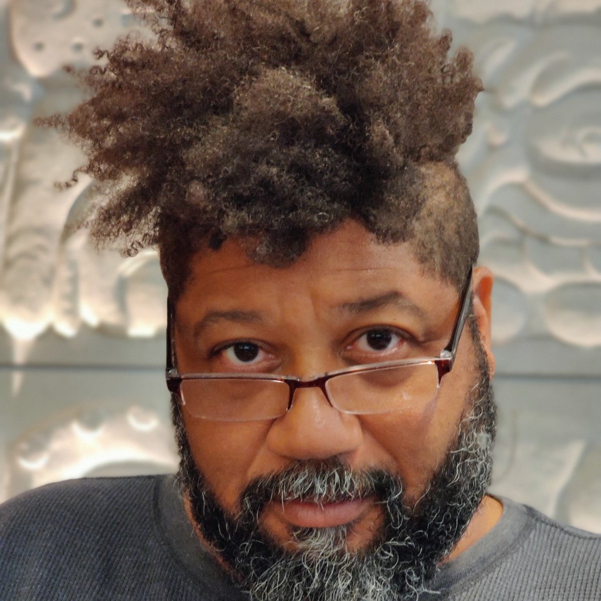 GREAT COMIC CREATORS IN AMERICAN HISTORY: PARIS CULLINS. Artist who has worked on such books as New Gods, Blue Beetle, Blue Devil, and Wonder Woman. #BlackHistoryMonth https://t.co/QuY6QGa3yL