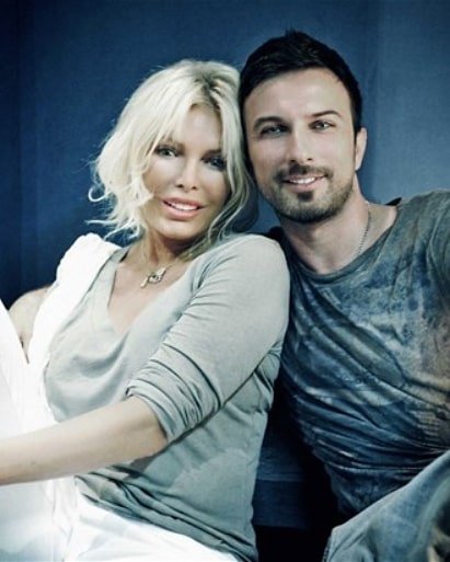 Nice güzel, sağlıklı ve bol müzikli yaşlara Süperstarımız 💕
Doğum günün kutlu olsun.
Seni çok seviyoruz...

<a href="/ajdapekkan/">Ajda Pekkan</a> #ajdapekkan
<a href="/tarkan/">Tarkan</a> #tarkan 
<a href="/HittProductions/">Hitt Productions</a>