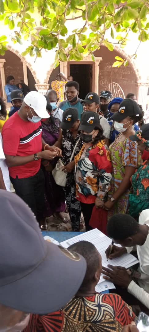 Our Grand Patron and Lead Visioner is a Lagos4Lagos of the project
Mr Abdul-Azeez Olajide Adediran captivated got registered and Revalidate his membership status as the member of All Progressive Congress and APC