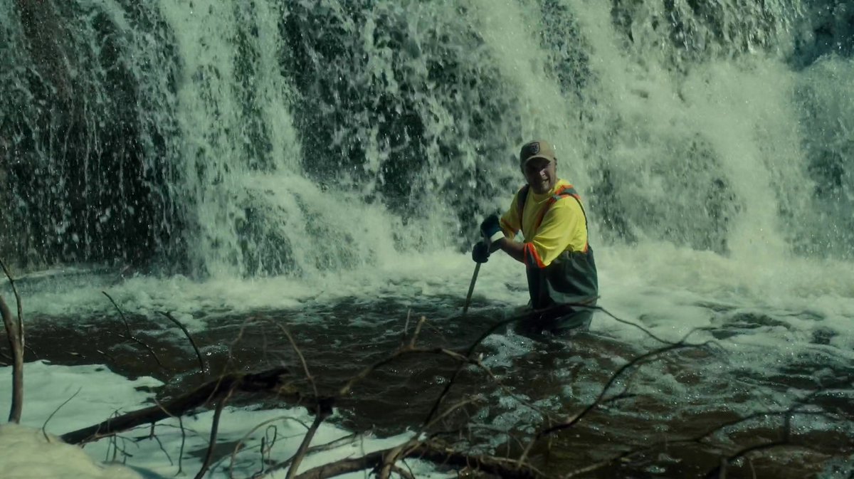 it's even the damn font