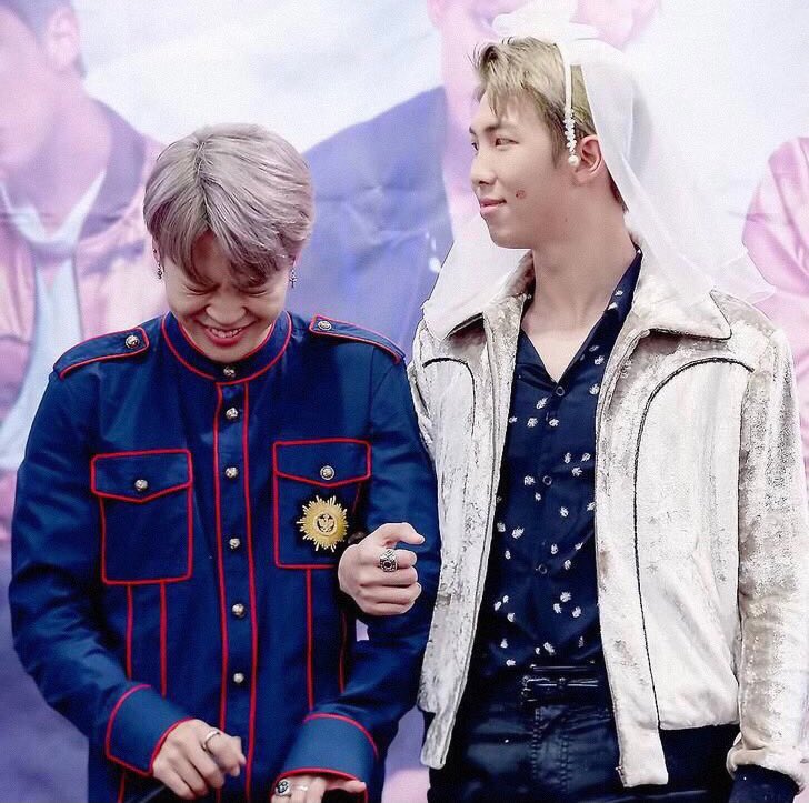 when joon was helping jimin with his song :(