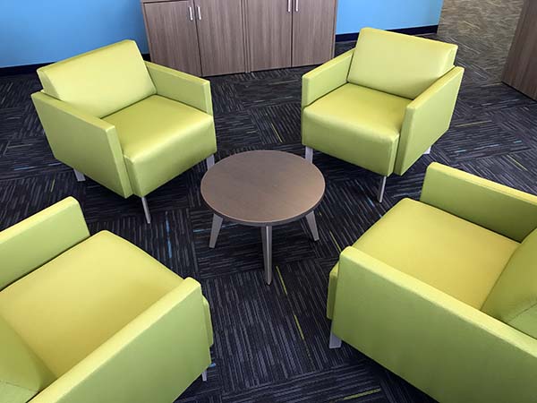 InfinityGroupUS's tweet photo. A total refresh was what Eastern Propane &amp; Oil wanted for their offices just outside of Boston, and that’s what we delivered. Infinity Group partnered with company leadership to create a space that inspired employees to do their best work possible. https://t.co/FKBJKGcEZ1