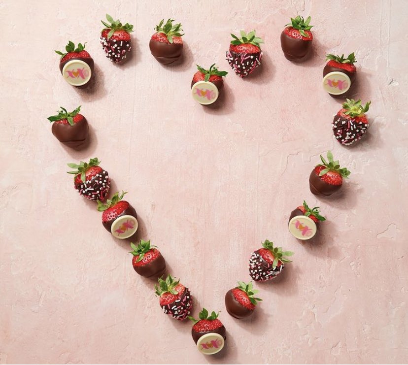 Discover Bonifant (@bonifantdtss) on Twitter photo Chocolate covered strawberries. That’s the move. Edible Arrangements (915 Bonifant St) #valentines #chocolate #strawberries #purplelinelove <a href="/PurpleLineMD/">Purple Line</a> Chocolate covered strawberries. That’s the move. Edible Arrangements (915 Bonifant St) #valentines #chocolate #strawberries #purplelinelove <a href="/PurpleLineMD/">Purple Line</a>