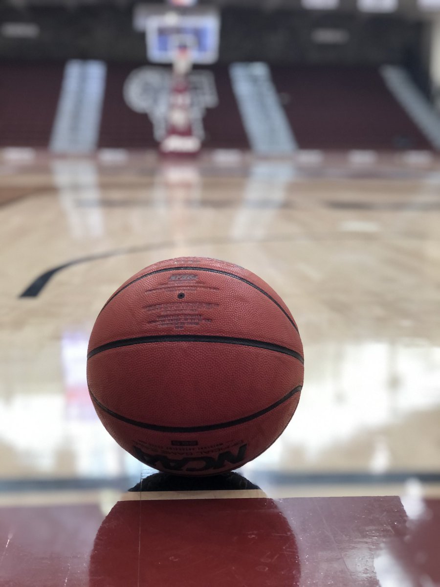WAKE UP! #RAMily it’s GAMEDAY for <a href="/FordhamWBB/">Fordham Women's Basketball</a> and another National TV spot 🐏‼️

Enjoy your Friday lunch with some hoops ll 12:00PM on <a href="/NBCSports/">NBC Sports</a>