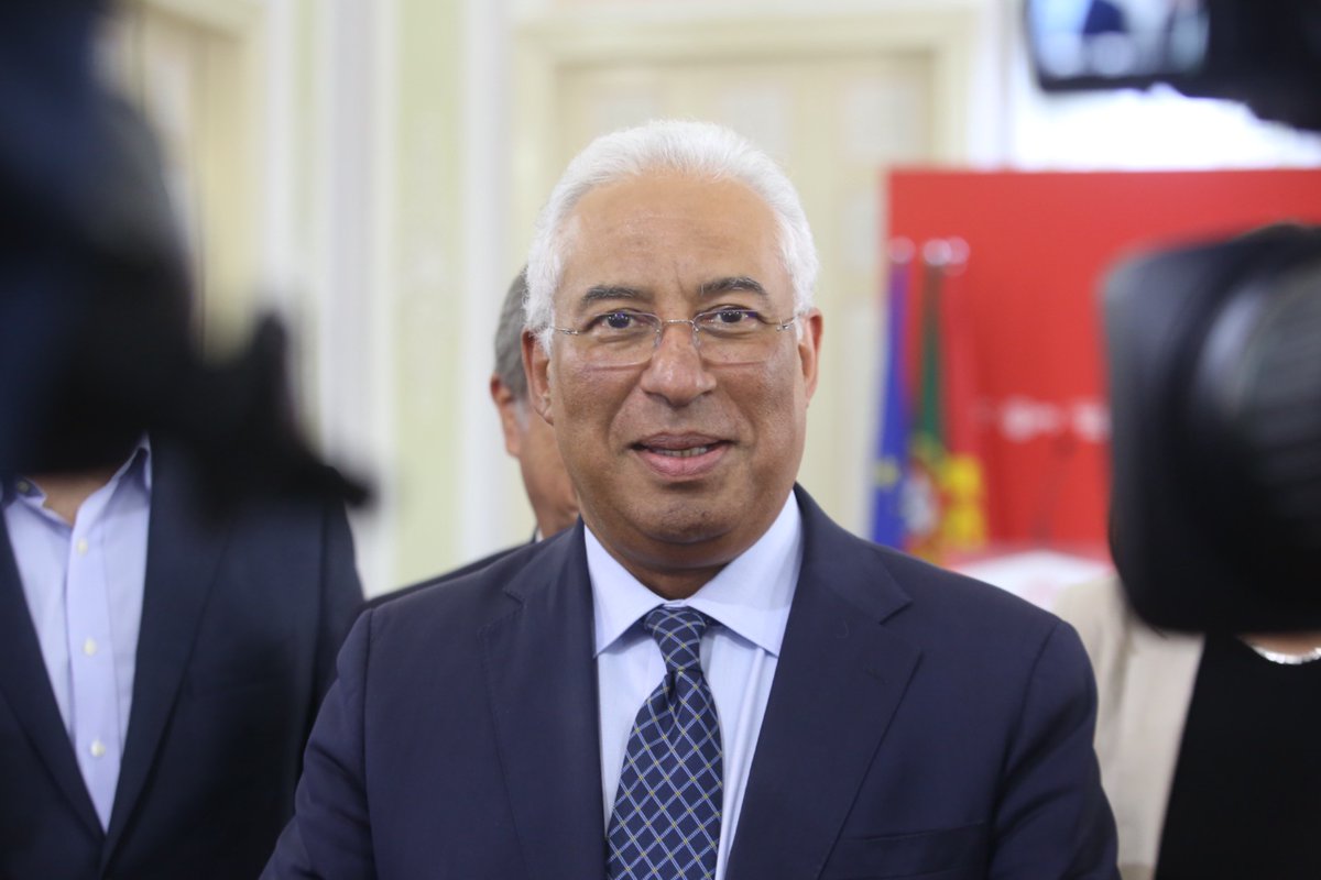 psocialista tweet media