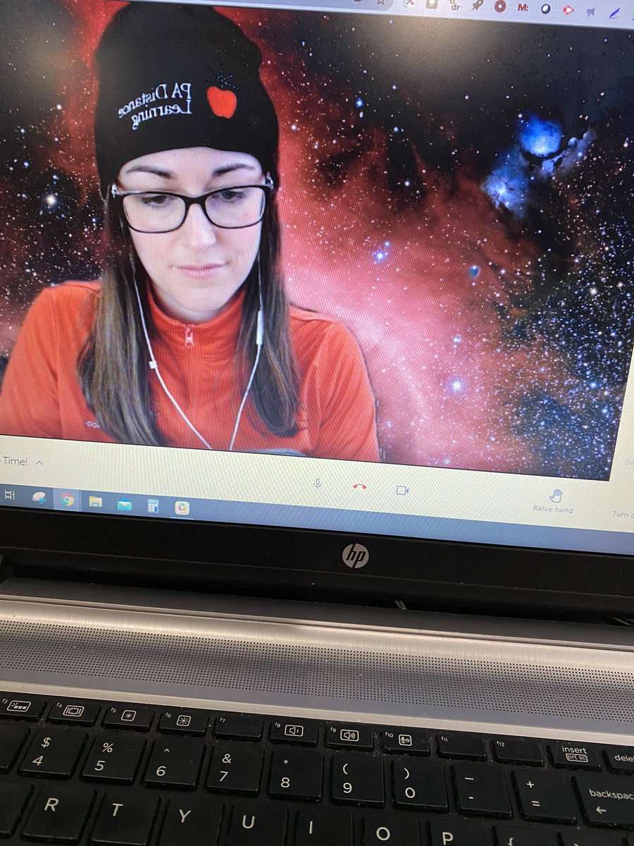 Mrs DeRoner tweet media