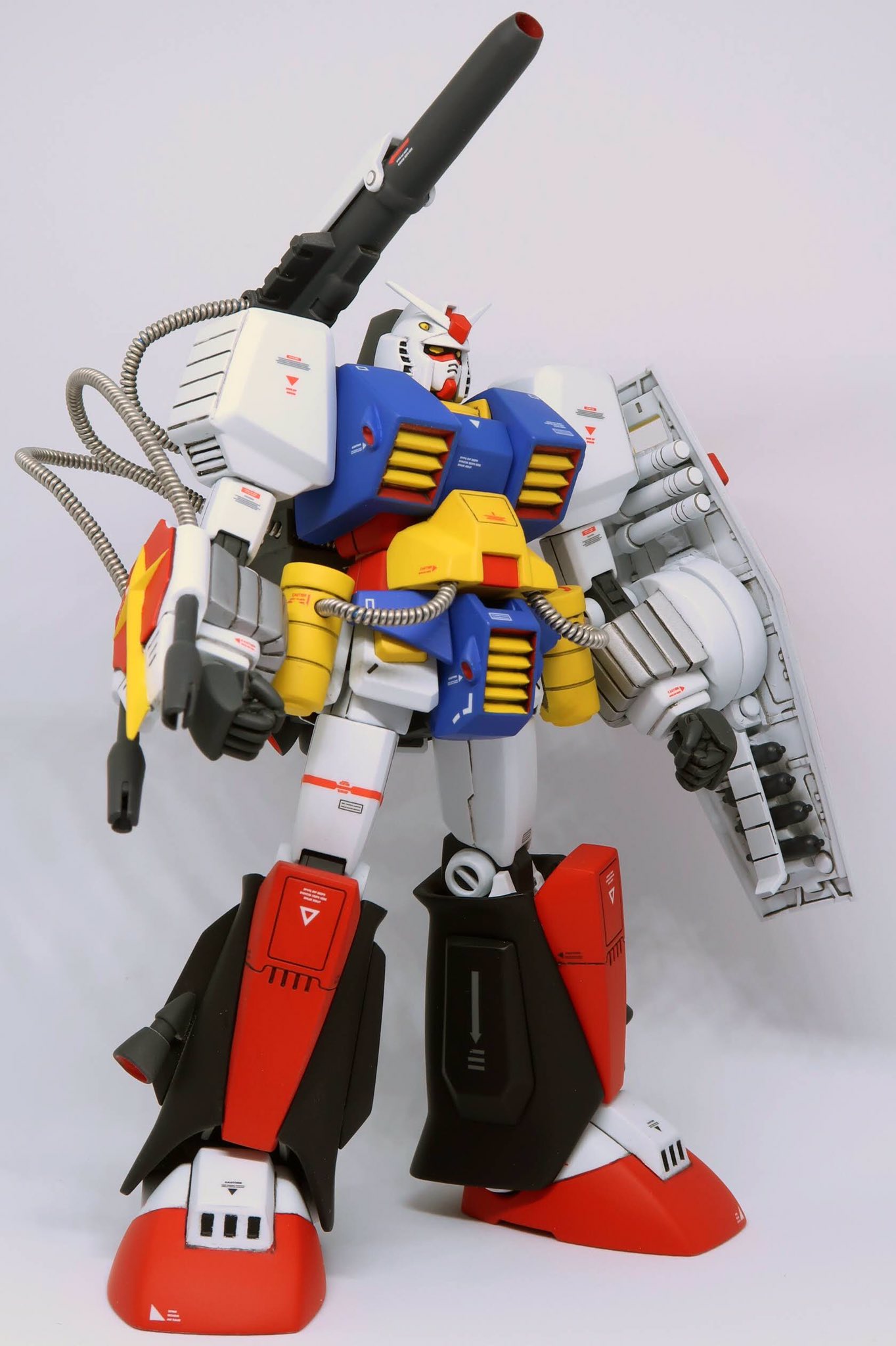 B-CLUB 1/144 HGUC パーフェクトガンダム塗装済み改修完成品 プラモ狂