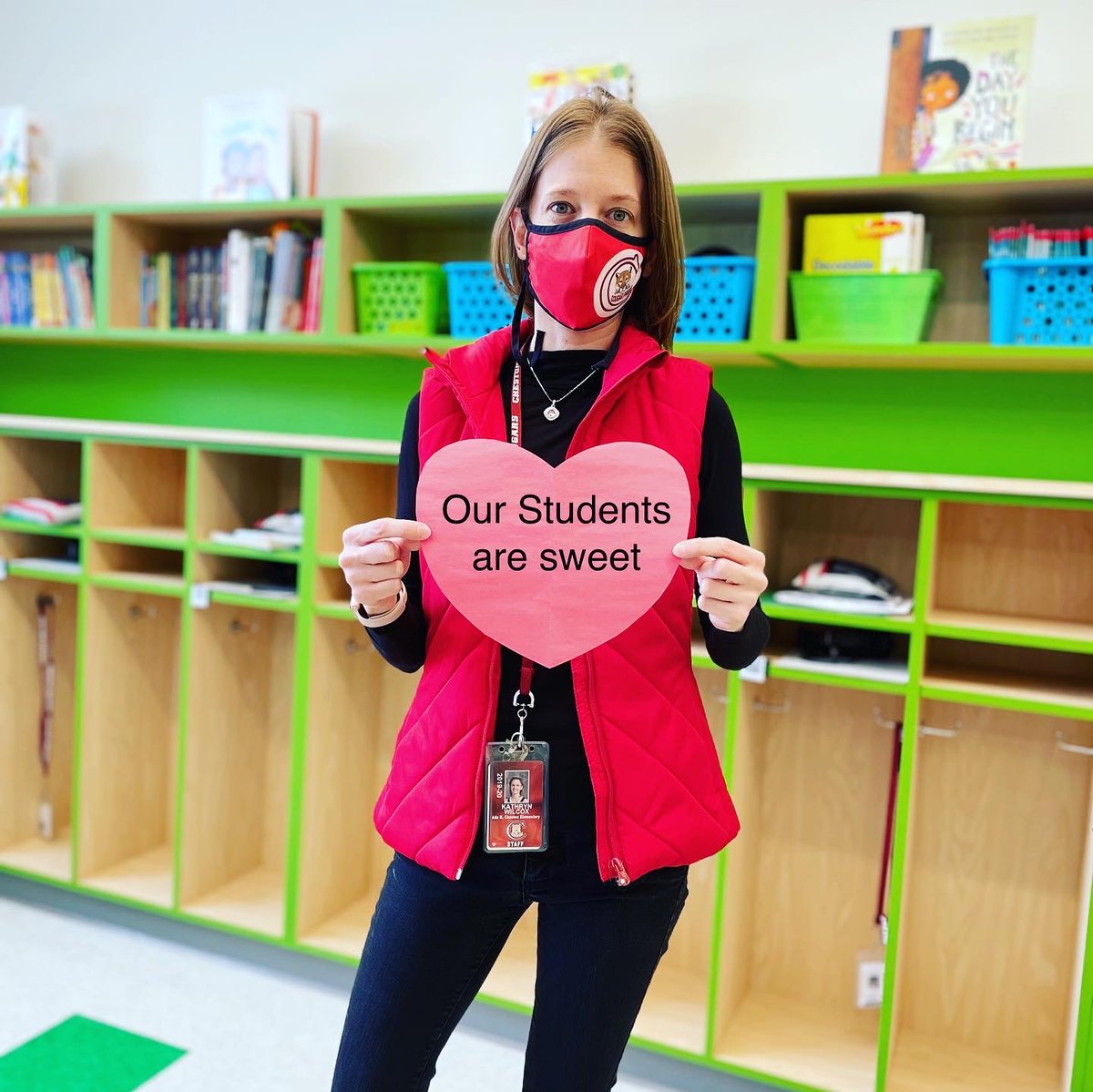 Mr. Yanders tweet media