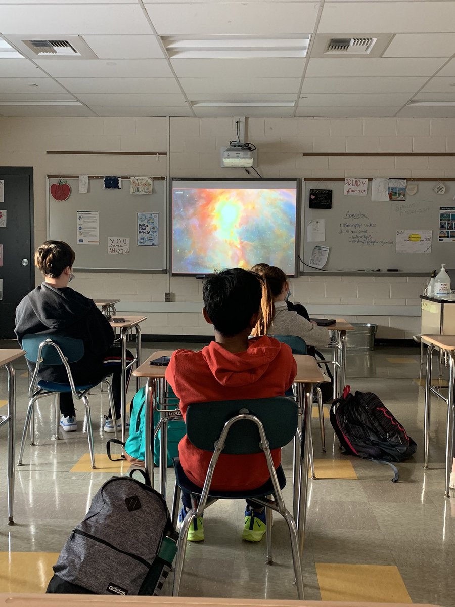 CBUnamiMS's tweet photo. 7th Graders participated in a social &amp; emotional wellness today at Unami- meditating, journaling, creating vision boards, having fun! #Unami https://t.co/vUcFsTuvj8