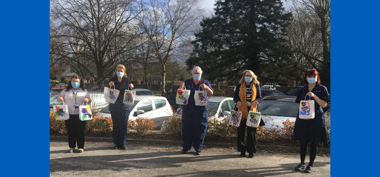 CNWLNHS's tweet photo. A luxury surprise bag of goodies awaited a #MiltonKeynes @CNWLNHS team thanks to students from #BridgeAcademy School in #CoffeeHall https://t.co/4h4b697BPI. Thankyou from the staff. https://t.co/Ra7DIohaJ6