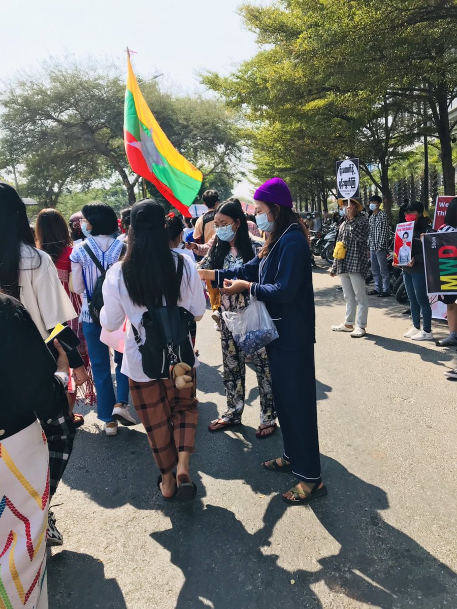 TayNewHardcore's tweet photo. Don't Give Up Guys ... We will always support as much as we can 💕💙

#Feb12Coup
#WhatsHappeningInMyanmar 
#CDM_IsTheAnswer #MyanmarPolca https://t.co/mjVUu0OXFo