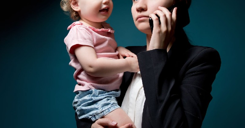 WSJ's tweet photo. In a new book, “Power Moms,” mothers who reached the top of the corporate ladder explain why feeling guilty over work and family is both futile and a waste of energy.