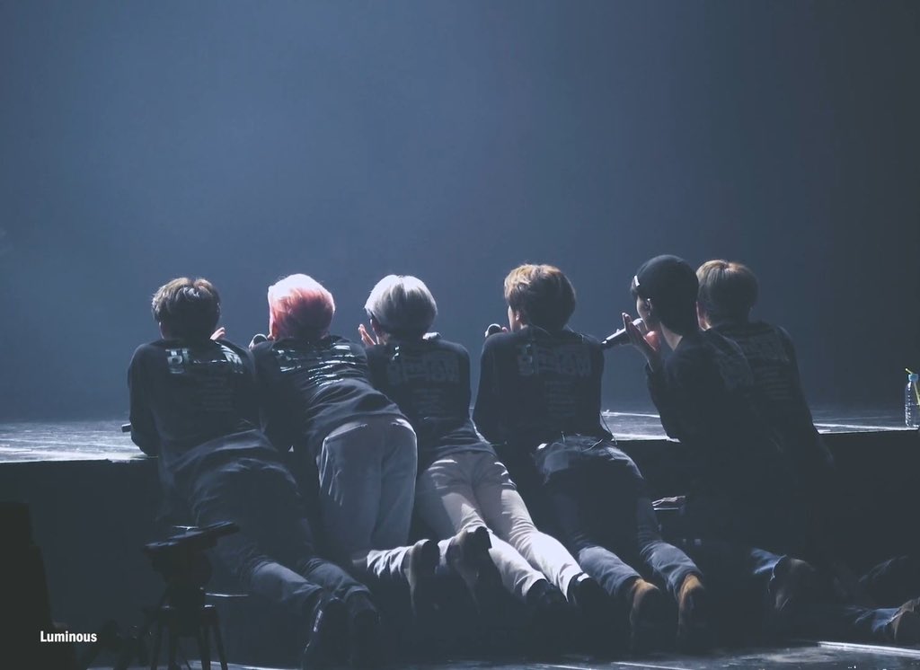 귀여운 도토리들..😭