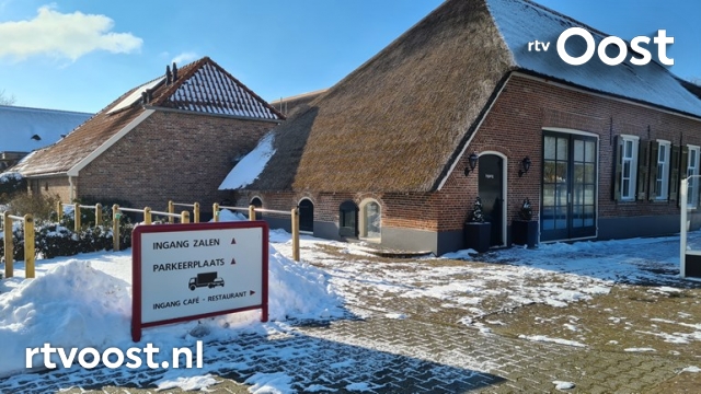 Vrachtwagenchauffeurs mogen binnen eten bij restaurant De Mol in Wijthmen bit.ly/2MRzwn3 #rtvoost