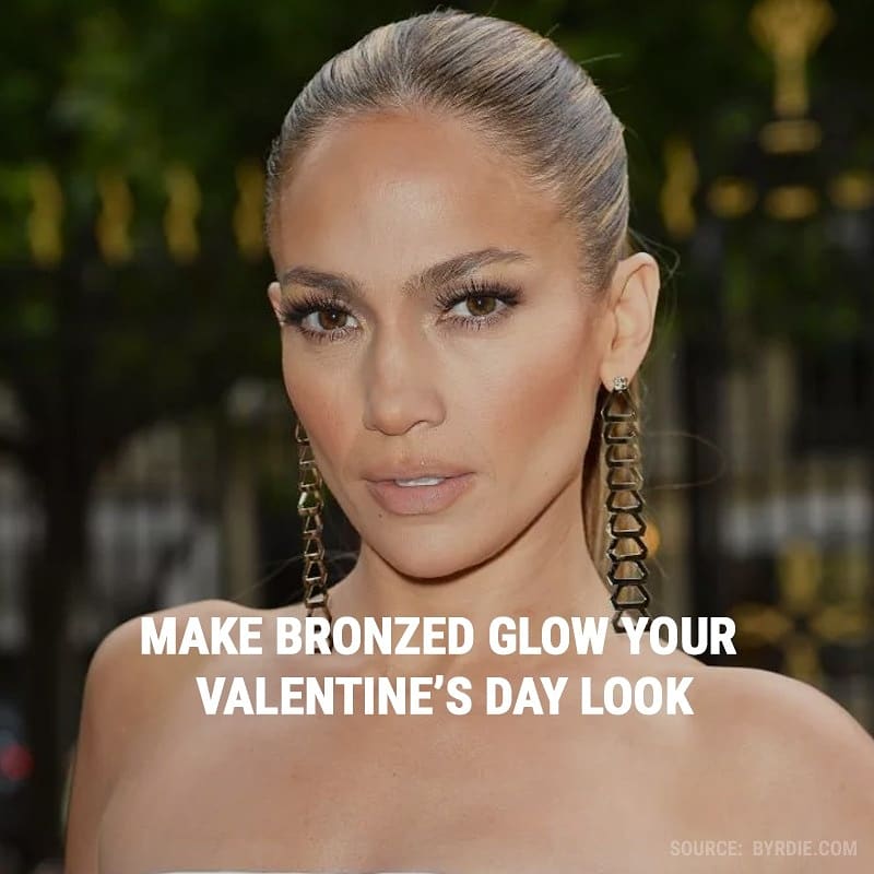 Lambreindia's tweet image. Be bronzed and beautiful for your Valentine’s Day. Play with neutral tones and highlight your face contours with a hint of bronze. 

#LambreIndia #LambreWoman #bronzedlook #bronzer #bronzermakeup #highlighter #BeautybloggerIndia #fashionbloggerindia #experimentalmakeup