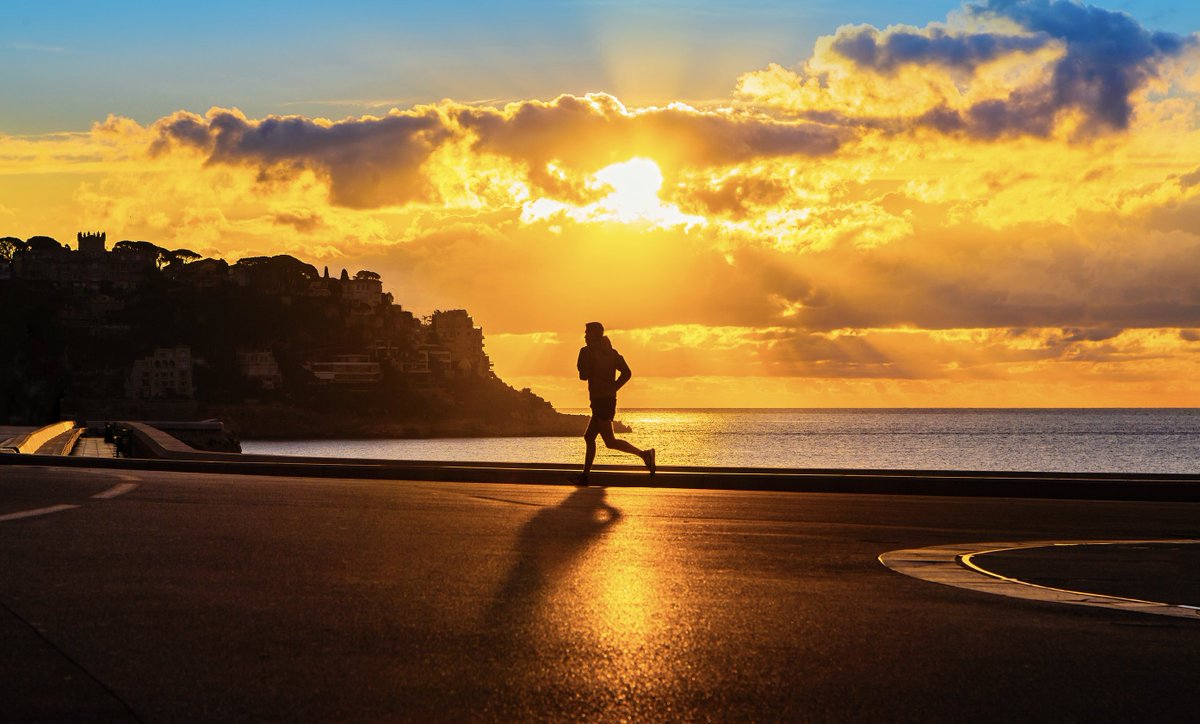 L'équipe de l'Office de Tourisme Métropolitain Nice Côte d'Azur vous souhaite une excellente année du boeuf 2021!
尼斯蔚蓝海岸旅游局祝大家新年健康平安，阖家幸福，牛气冲天！Happy 🐂 Year! 

#ExploreNiceCotedAzur #ILoveNice