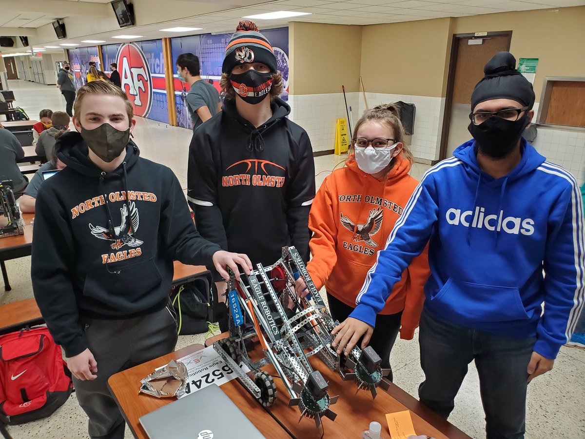 NOHSRobotics's tweet photo. Mahoning valley VEX qualifier https://t.co/Y4yMd6slq6