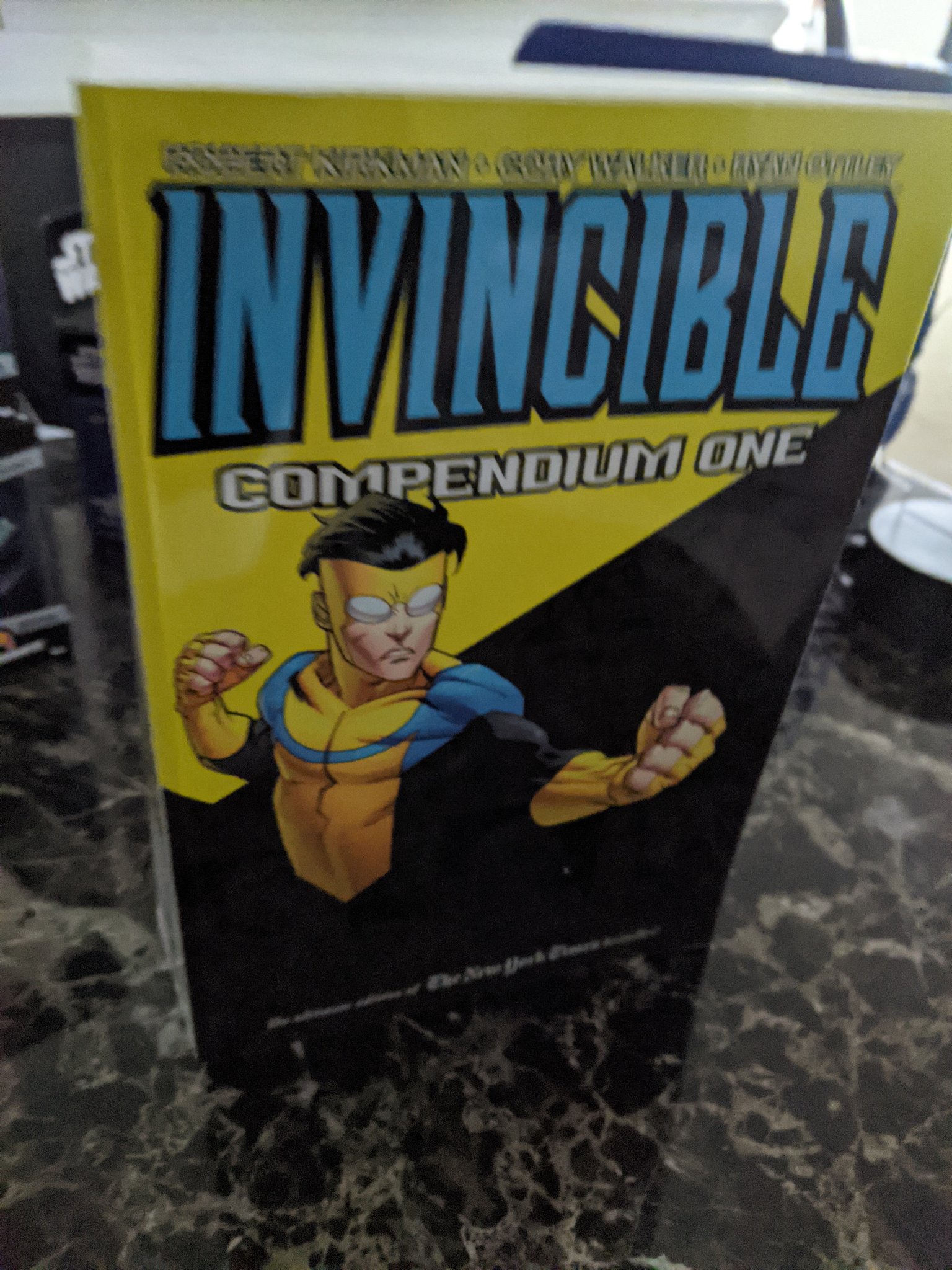 Invincible Compendium 1 Munimorogobpe