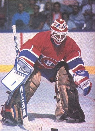 sandropacheco71's tweet photo. #Undrafted, #Goaltender #BrainHayward signed a free agent contract with the #WinnipegJets and moved between the Jets and their #AHL affiliate for several years before becoming a regular #NHL player. In 1991 he was #Acquired by the #SanJoseSharks in the #DispersalDraft. https://t.co/uMkO8QIOlP