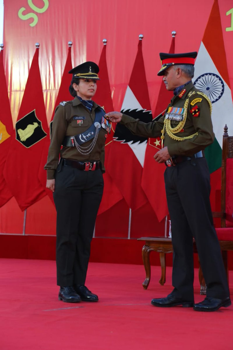 PRODefRjsthn's tweet photo. #SouthernComd #Investitureceremony LtGenJSNain honours the #RealHeroes #sacrifice #Dedication #Courage #Conviction in line of duty honoured !!
36 #Individualawards 
22 #unitcitations 
1 #GallantryPosthumous
2 #Senamedalbar 
1 #Womanofficer #VSM
@adgpi
@SpokespersonMoD 
@PIBJaipur https://t.co/BKHEqeVxcD