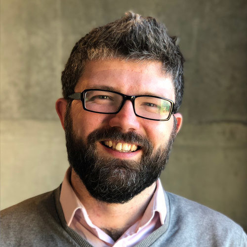 Our next online charity social is this Tues (16th) at 4pm. The wonderful <a href="/Gadsby/">James Gadsby Peet</a> is joining us to talk about creative collaboration and how we embrace the digital world to do this effectively #fundraising #digital #booknow eventbrite.co.uk/e/institute-of…