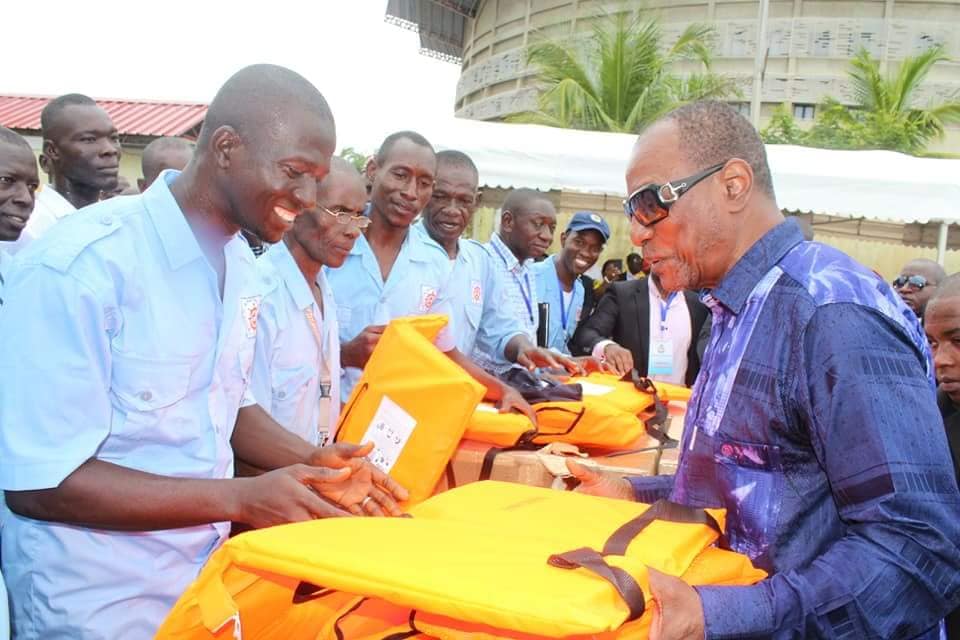 aminata655's tweet photo. #Pêche, un secteur générateur de richesse économique grâce au Pr. Alpha CONDE. 

#Guinée #Kibaro #Gouverner_autrement https://t.co/F4b6T3OoUz
