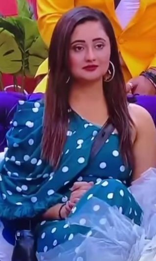 Good things come to those who bake.HBD Rashami Desai