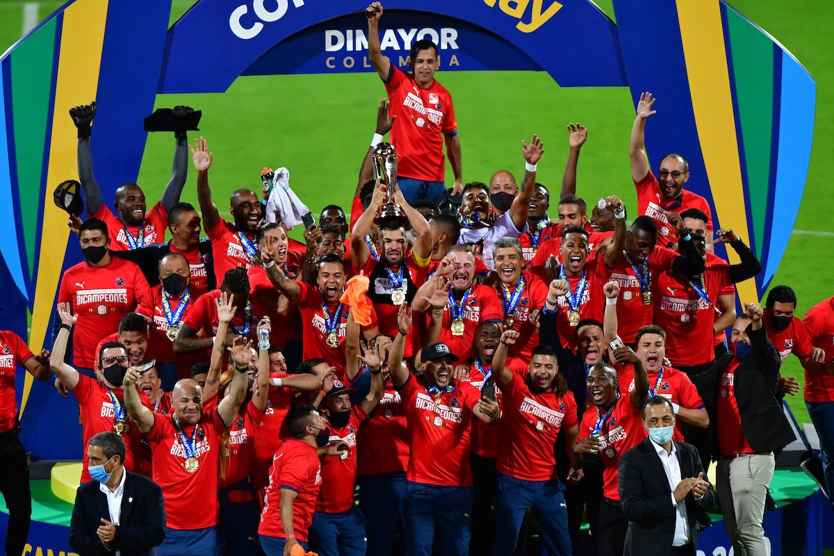 Germancanoofi's tweet photo. Felicitaciones al equipo del pueblo por el BICAMPEONATO obtenido @DIM_Oficial  que sigan los éxitos , un grande abrazo para la hinchada y todo el equipo !!! https://t.co/16boaNvGZ6