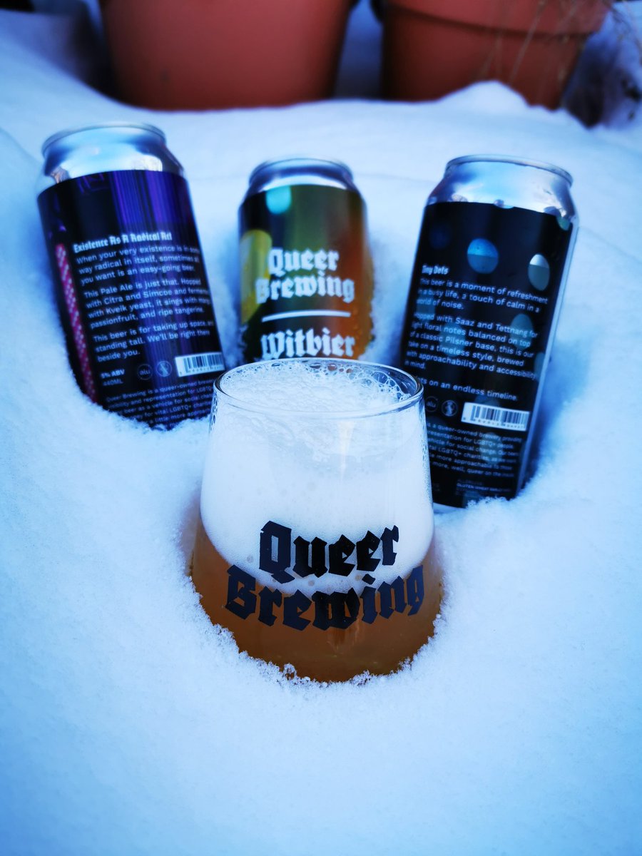 ARankineForager's tweet image. There is no beer like a snow beer. Chilled to perfection @QueerBrewing #beer #LockDownFun