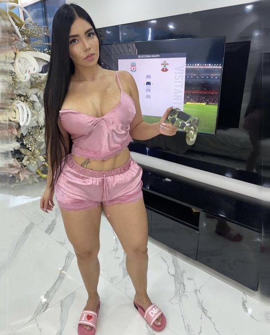 Suscríbete en mi WhatsApp Premium y accedes a mi contenido privado?? https://t.co/d2rmULEEJx