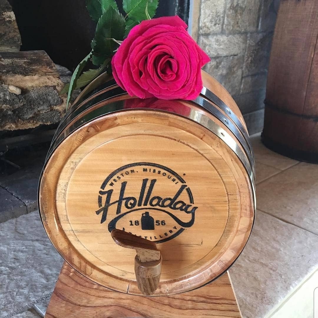 Roses are red. 🌹 Violets are blue. Our bourbon is lovingly aging for you. 🥃 Happy Valentine's Weekend. ❤ #HolladayDistillery #WestonMO