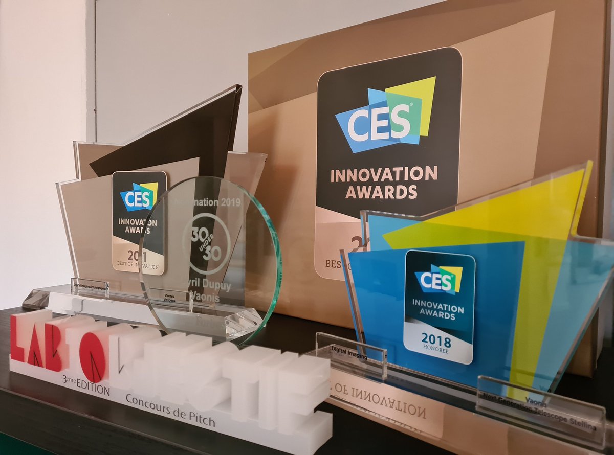 Vaonis_fr's tweet photo. Sneak peek on our "wall of fame" 🏆
(ou quand l'étagère devient trop petite !)
https://t.co/uOlzOOUFxM
#CESInnovationAwards #Forbes30Under30 #LabObjectif https://t.co/0JPOa4uEgk