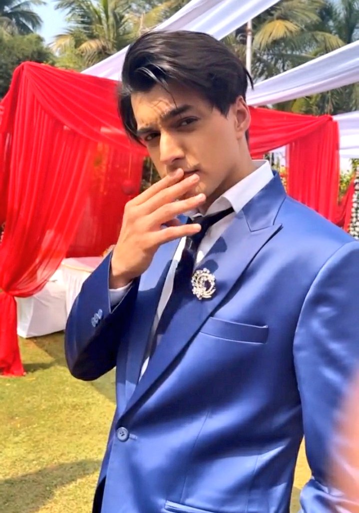 Yayyy 🤩🤩 49M 💥 in just 2.5 months  ❤️...

Soon 50M 🤩🔥

Soon Another song Of Our Hero will be in 50M Company 🔥🤩
#WohChaandKahanSeLaogi 

#MohsinKhan 
@momo_mohsin