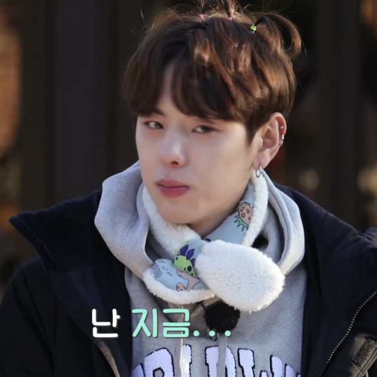 WEi_CLOSET's tweet photo. 210212 OUI GO UP 2 : First Sight EP.03 #대현 #장대현 #WEi 🐹
브랜드: 아메스 월드와이드 
제품명: SEOUL STORE X AMES WORLDWIDE HODIE_GY
가격: 69,000 (서울스토어 기준)

https://t.co/qK22E8WXhN https://t.co/t30Hg0Ozr1