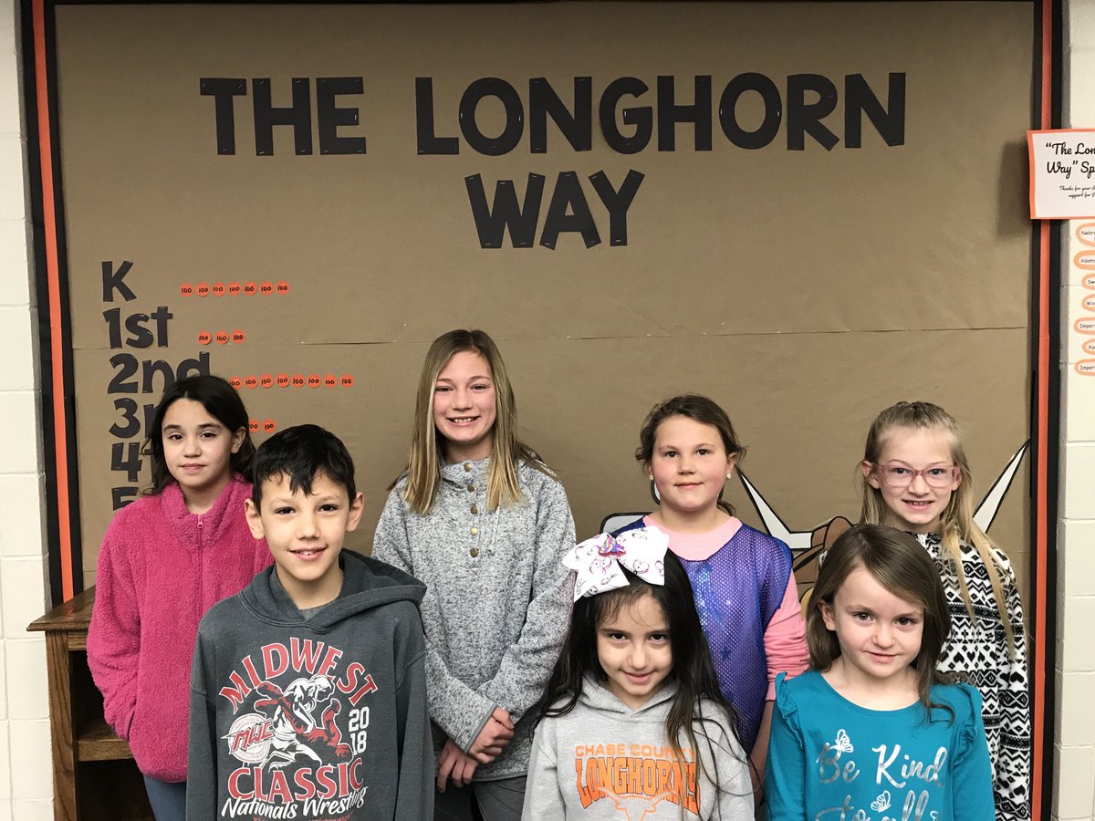 CathyHanna3's tweet photo. PBIS winners at CCS this week!  Living life the Longhorn Way- Safe- Respectful - Responsible!  ⁦@ccs_longhorns⁩ https://t.co/QKEAbVWLzy
