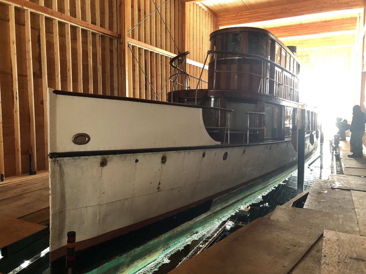 Wanda III on her new lift and out of the water!

facebook.com/MuskokaSteamsh…