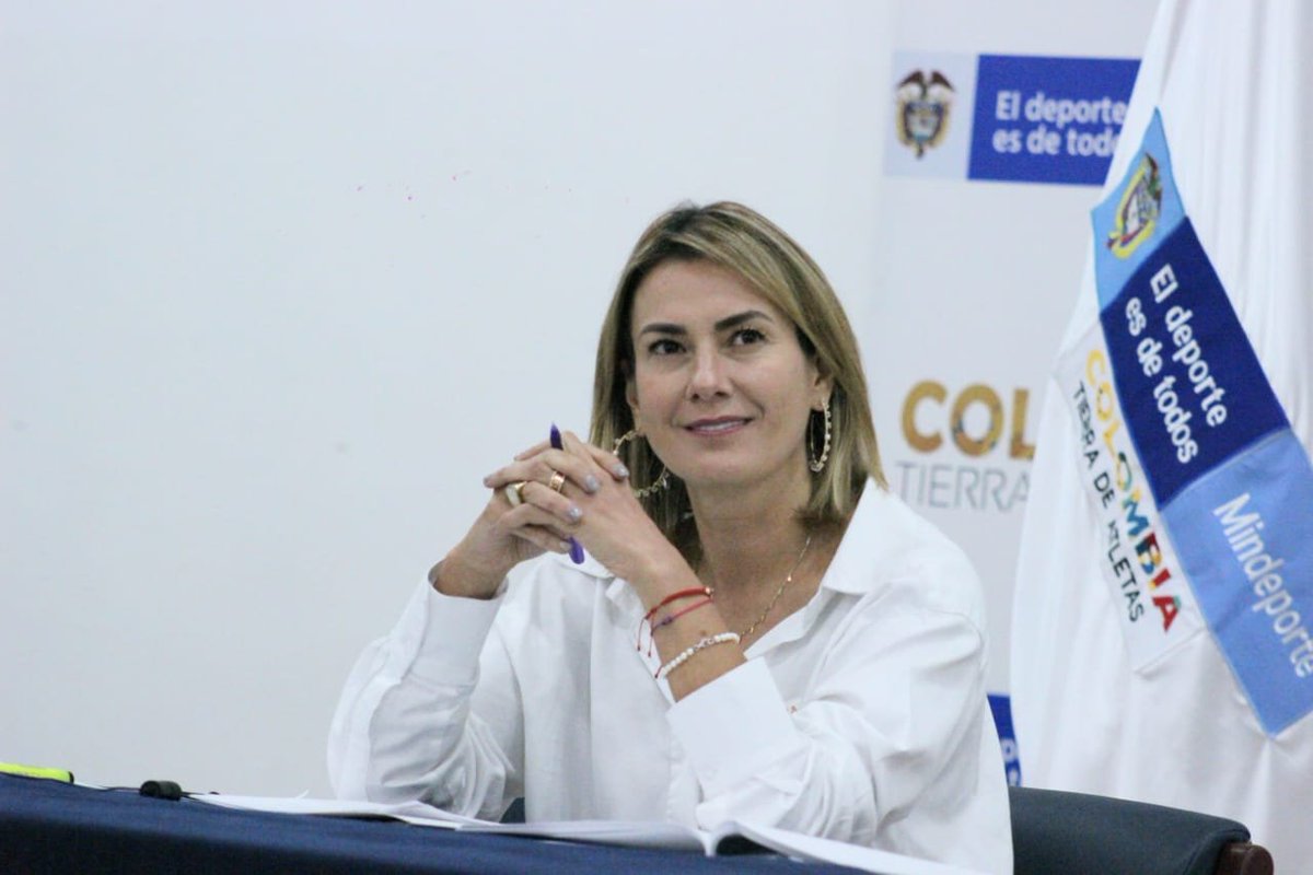 Lina María Barrera tweet media