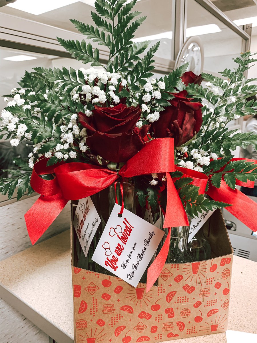 firstbaptistada's tweet photo. Praise God we are able to deliver over 4 dozen roses to our widows! 🌹
-
“Take care of any widow who has no one else to care for her.”
1 Timothy 5:3
#AdaFirst #LovingOurWidows #RedRoses #ServingOurCommunity #CaringForOneAnother #ForAda https://t.co/WpCMHgKg1p
