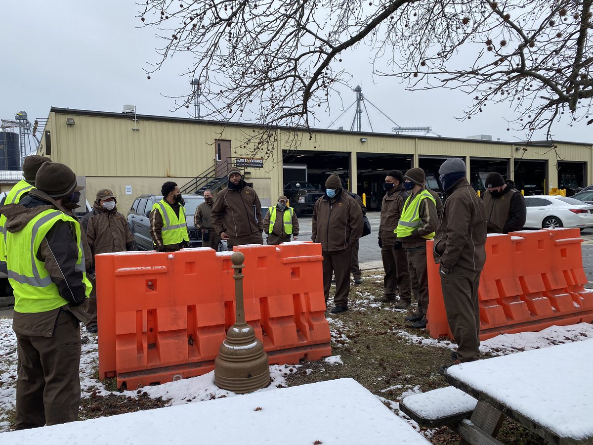 Tonya Farren (@delawaresafety) on Twitter photo Great rookie meeting this morning - focus on changing conditions and dog bites! <a href="/corey_gorham/">Corey Gorham</a> <a href="/mjthesafetylady/">MJTHESAFETYLADY_UPS</a> <a href="/joesavageups/">Joe Savage</a> <a href="/FrankFoglio1/">Frank Foglio</a> Great rookie meeting this morning - focus on changing conditions and dog bites! <a href="/corey_gorham/">Corey Gorham</a> <a href="/mjthesafetylady/">MJTHESAFETYLADY_UPS</a> <a href="/joesavageups/">Joe Savage</a> <a href="/FrankFoglio1/">Frank Foglio</a>